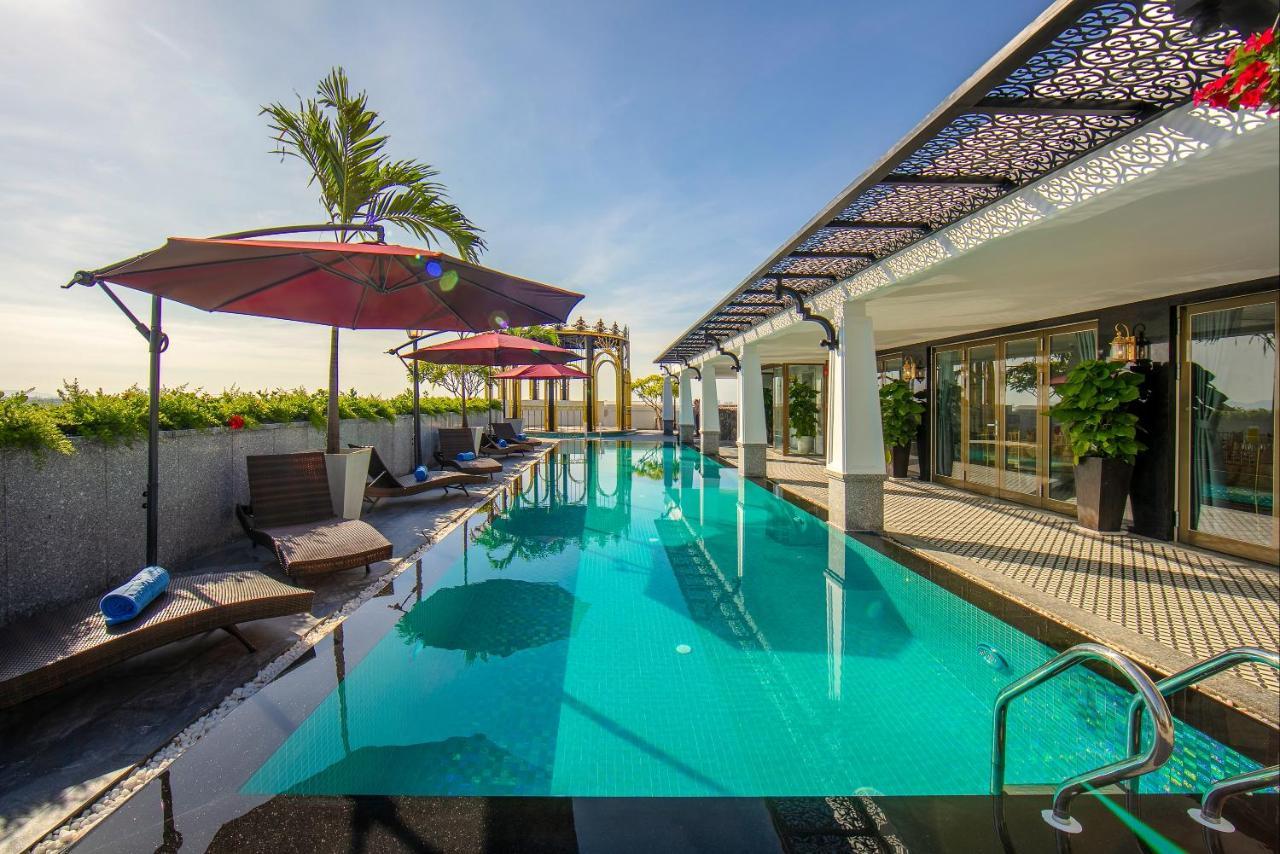 Grand Sunrise Palace Hoi An- A Luxury Indochine Hotel & Spa المظهر الخارجي الصورة The rooftop pool at the hotel